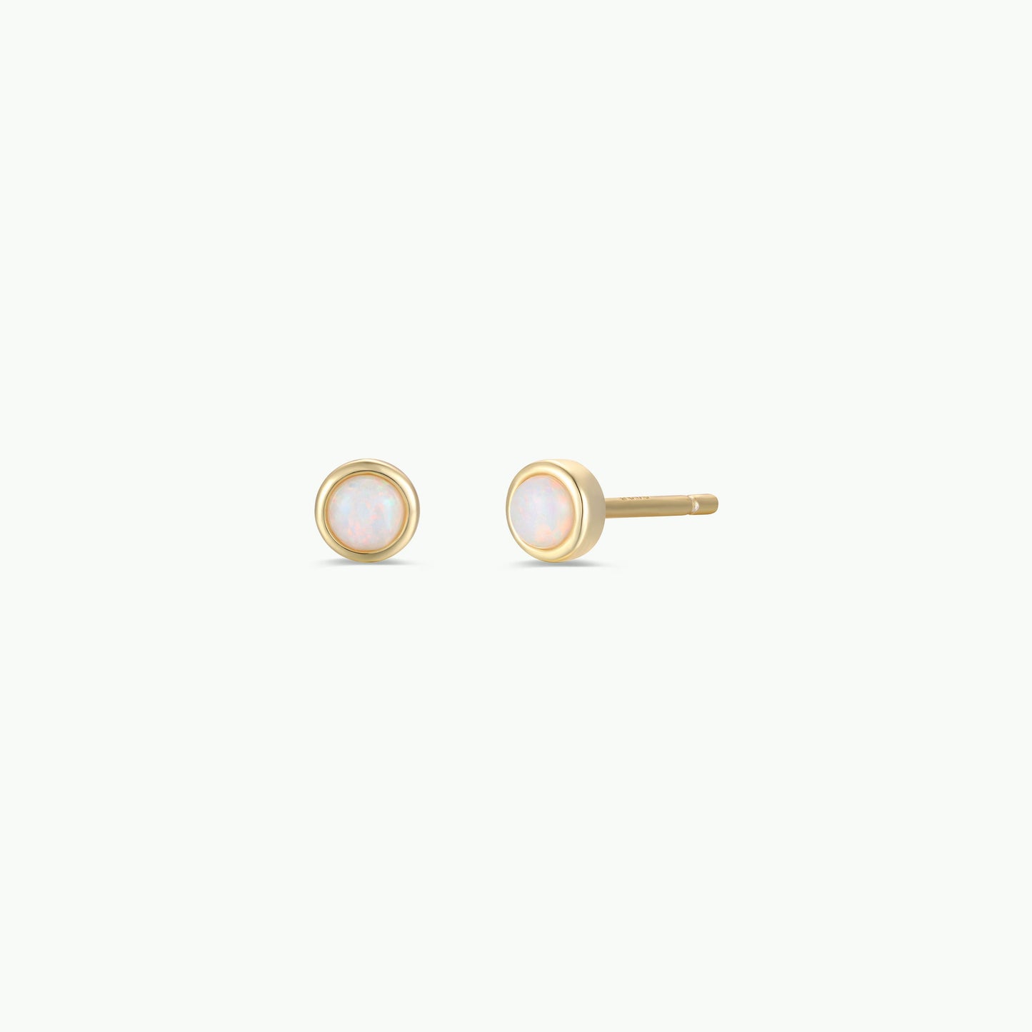 Simple Stud - White Opal