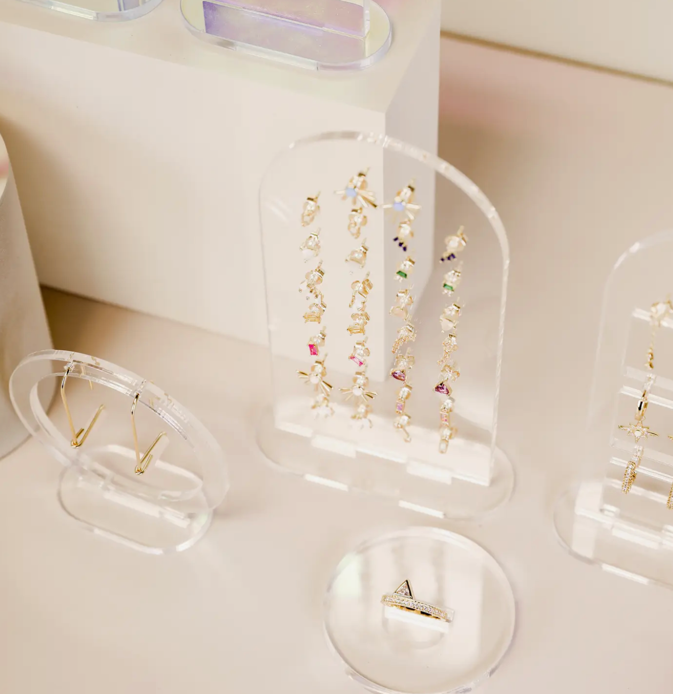 Clear Earring Display Stud Arch