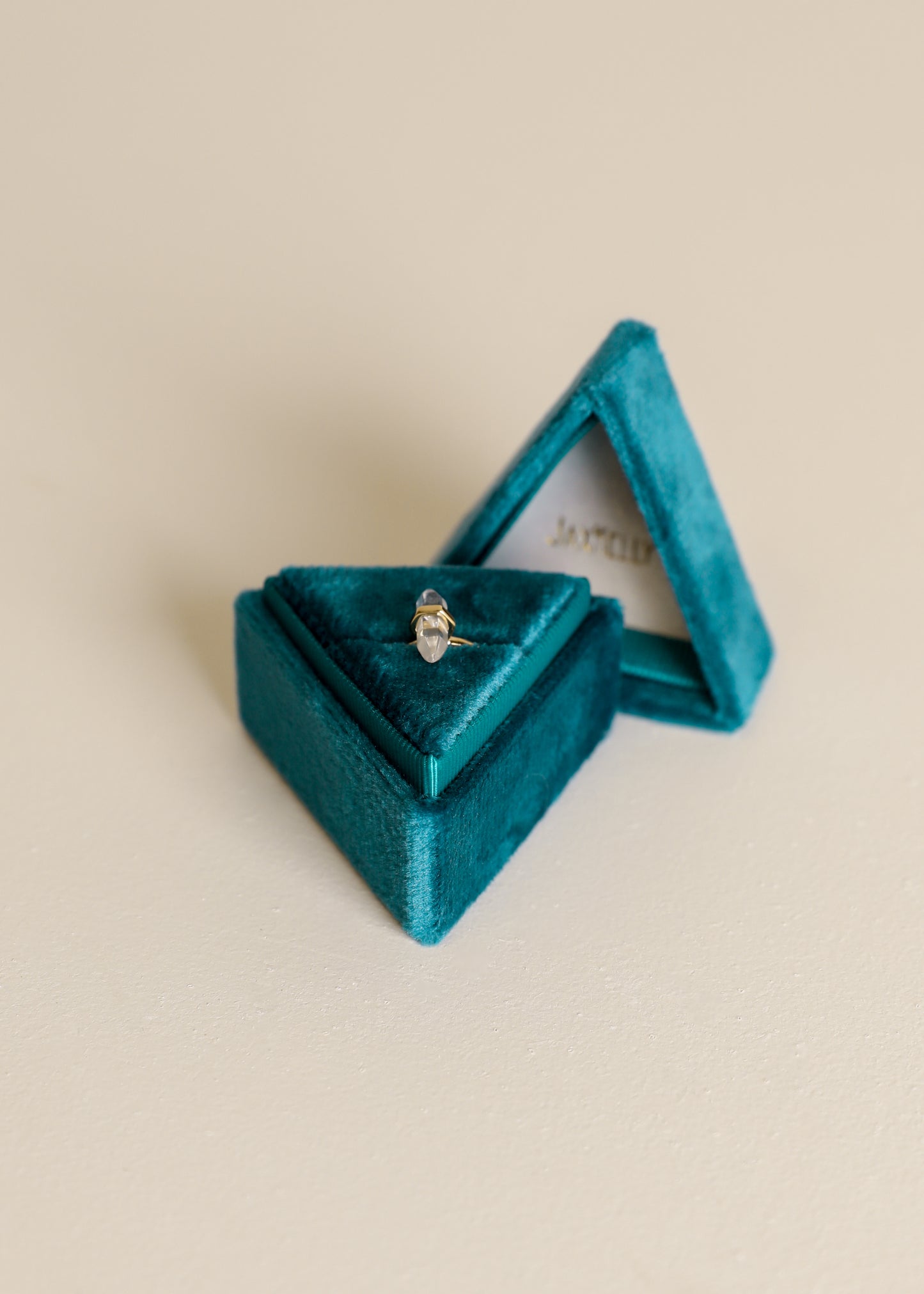Triangle Velvet Jewelry Box