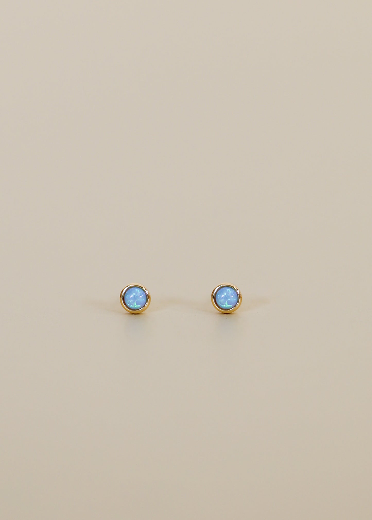 Simple Stud Earring - Fire Opal