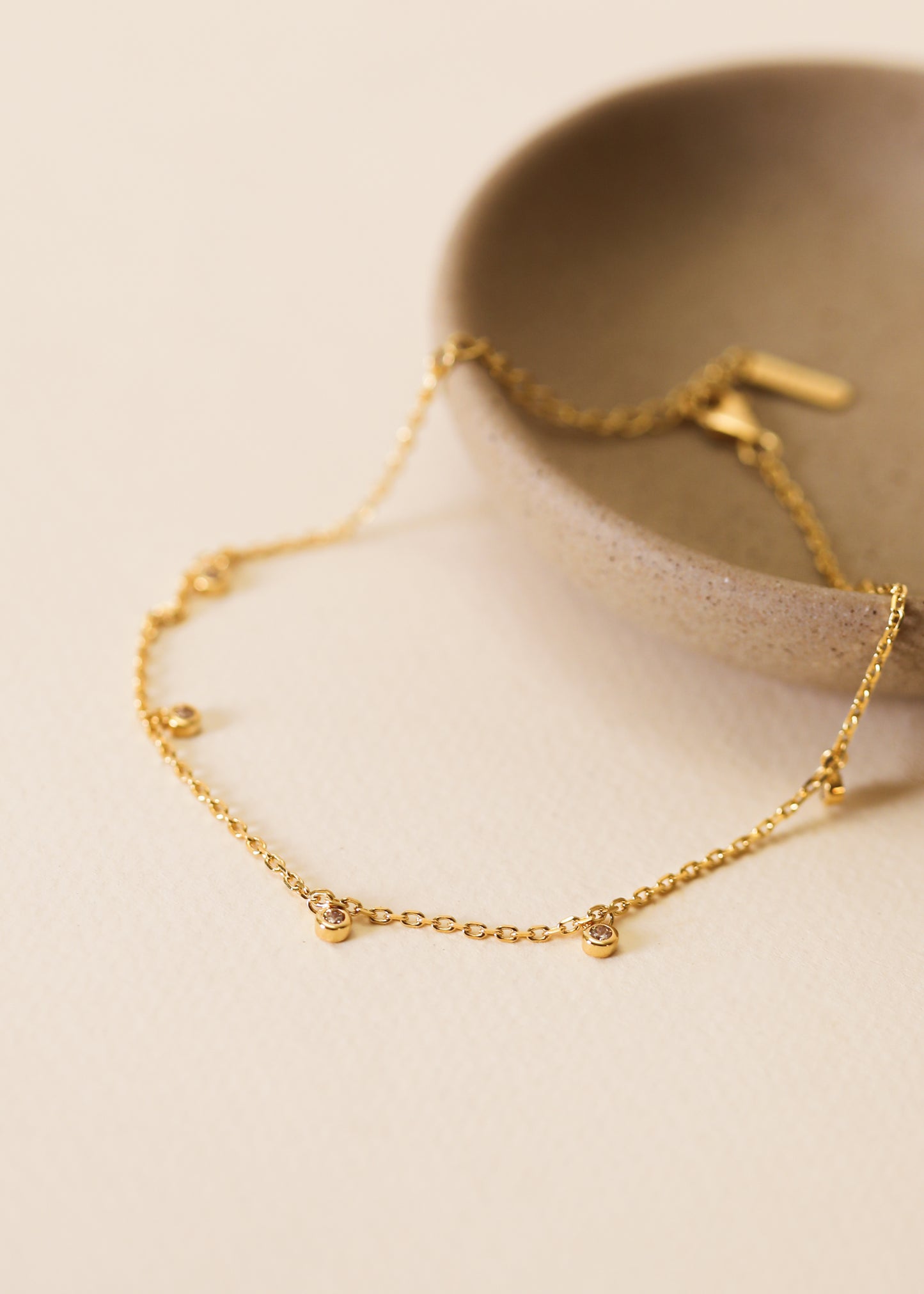 Solitaire Champagne Drop Anklet