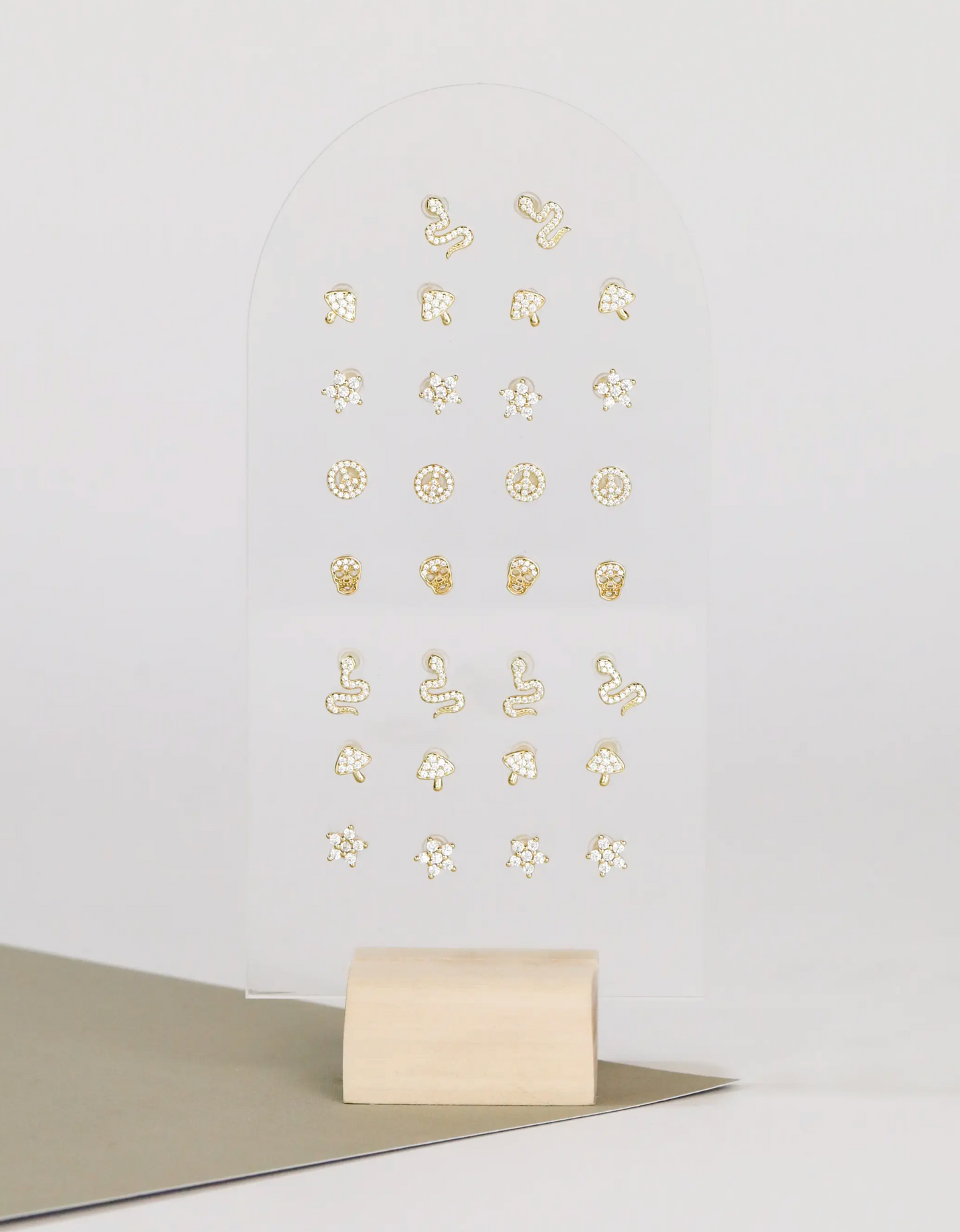 Stud Archway Earring Holder
